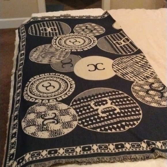 Other - Throw Blanket w/fringe .55" soft gorgeous warm cozy. Happy holidays shawl